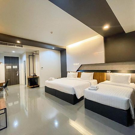 9D Sport Hotel Ούντον Τάνι Εξωτερικό φωτογραφία
