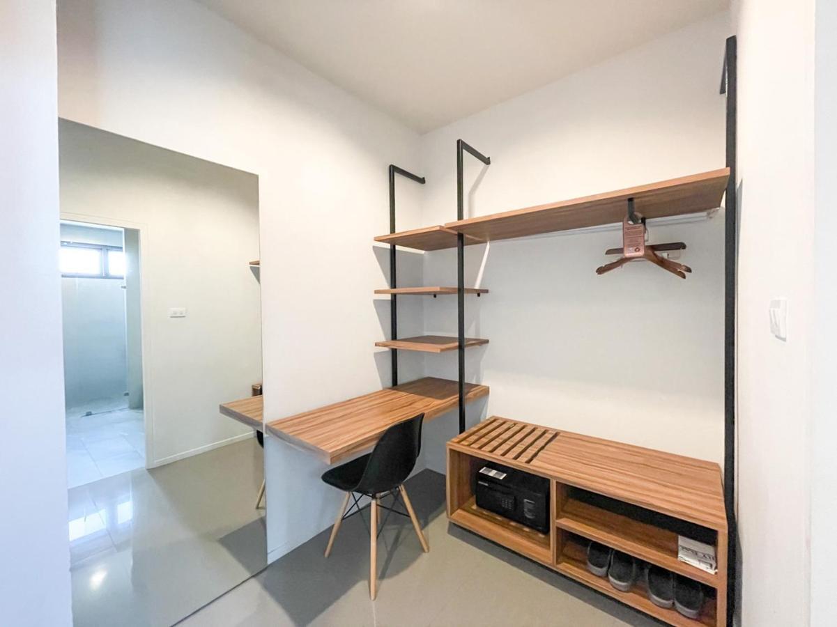 9D Sport Hotel Ούντον Τάνι Εξωτερικό φωτογραφία