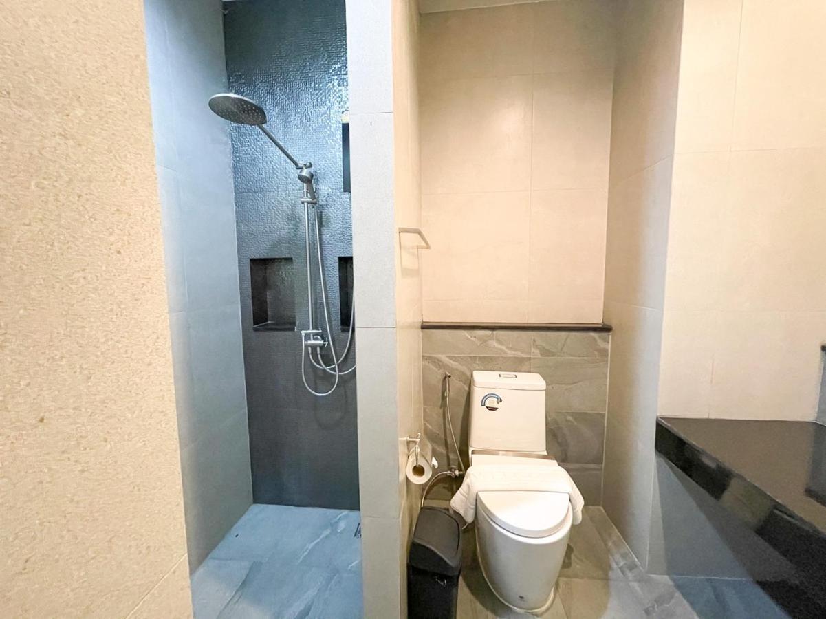 9D Sport Hotel Ούντον Τάνι Εξωτερικό φωτογραφία