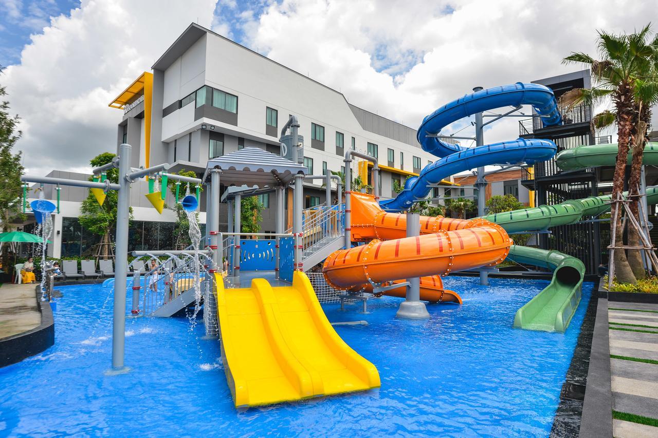 9D Sport Hotel Ούντον Τάνι Εξωτερικό φωτογραφία
