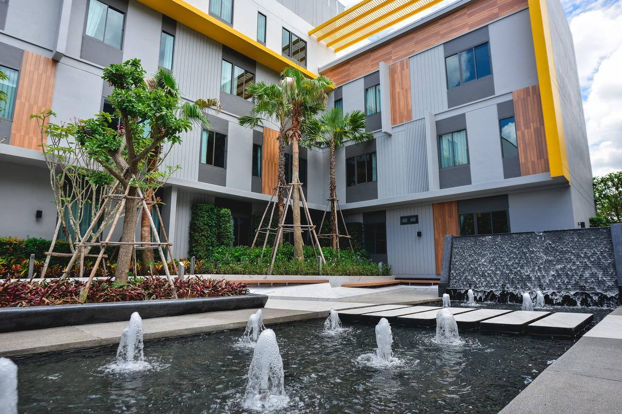 9D Sport Hotel Ούντον Τάνι Εξωτερικό φωτογραφία