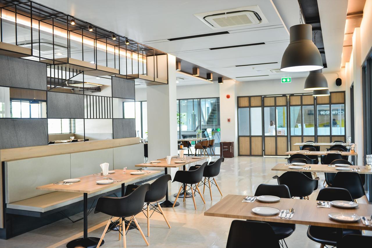 9D Sport Hotel Ούντον Τάνι Εξωτερικό φωτογραφία
